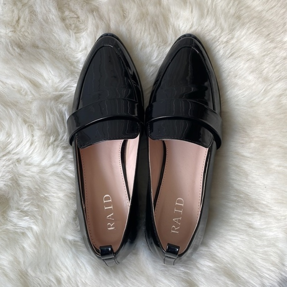 RAID Norah Patent Leather Loafer‎